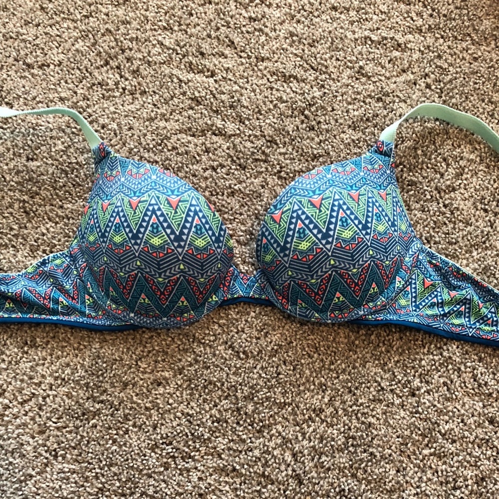 Victoria Secret PINK push-up bra